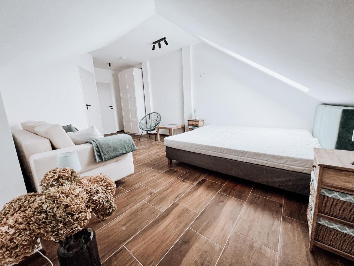 Zacisze Bed & Breakfast Karczmiska Pierwsze Exterior photo